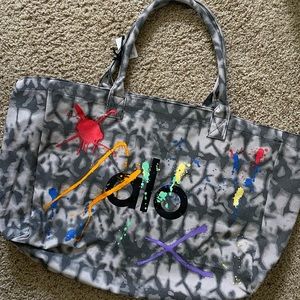 ALO love is love tote